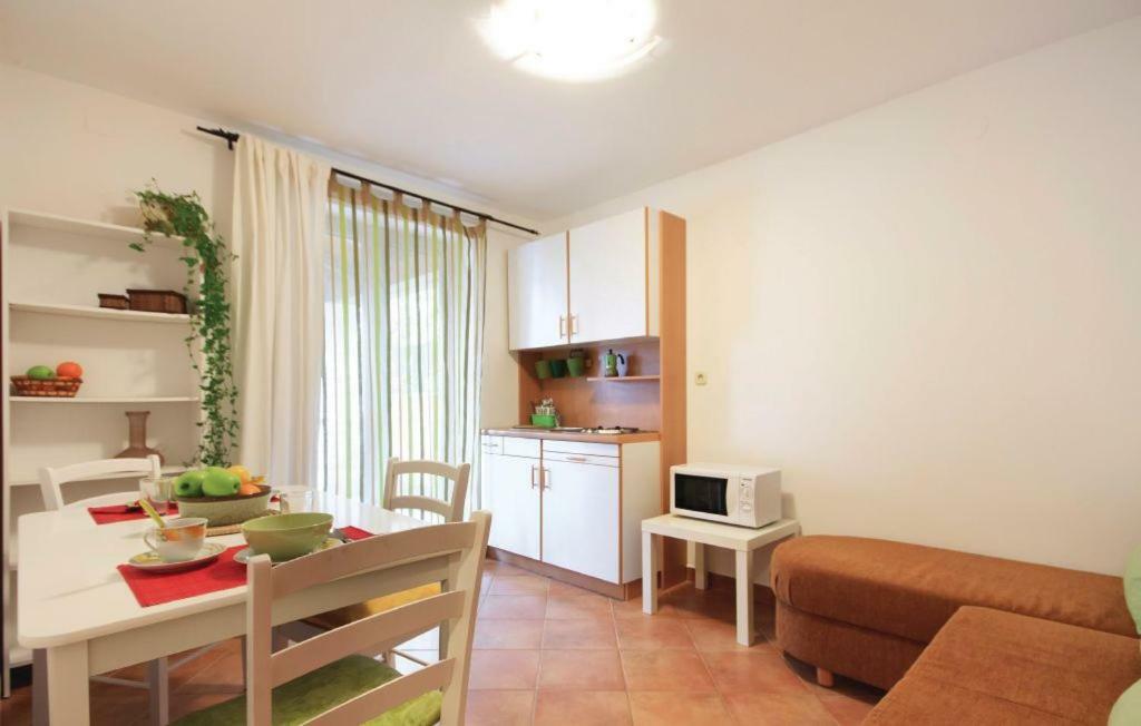 Apartments Ladonja Medulin Bagian luar foto